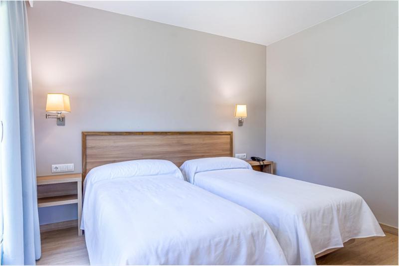 Hotel Jaume D'Urgell بالاغوار المظهر الخارجي الصورة